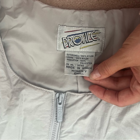 profile women’s small one piece 100% insulated snowsuit - Picture 2 of 7